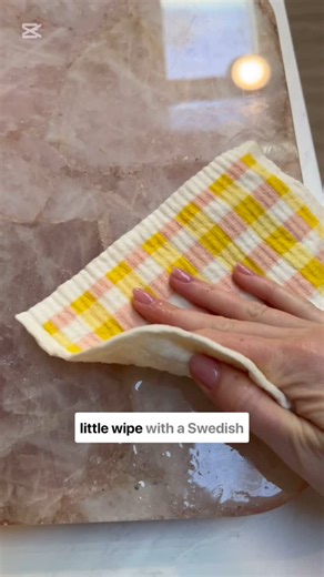 GOLDILOCKS • eco goods on Instagram: "Did you know you could use jojoba oil to remove sticker residue?! 🤯 Tell us your favourite residue hacks in the comments ⬇️ #jojobaoil #kitchenhacks #ecofriendly"