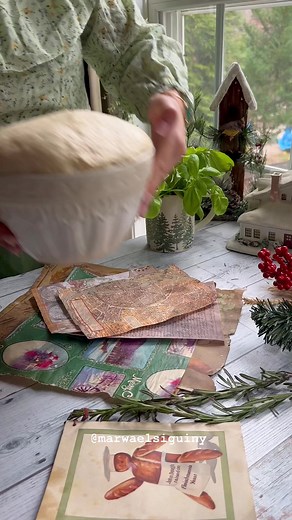 9.4M views · 321K reactions | This festive Pull Apart #Christmas Tree Bread is light, soft, buttery Baked to commemorate something momentous!️ ingredients and instructions in first comment #FacebookReelsContest | Marwa Elsiguiny | Facebook