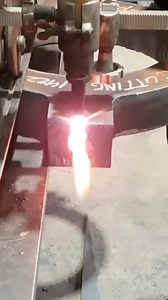 Making Tailgate Brackets | Cutting Edge Engineering Australia