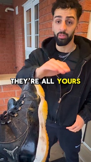 Zay Restores on Instagram: "HOW TO CLEAN JORDAN 11 JUBILEE ⌚️ #cleaningtips #cleaninghacks #jordan11"