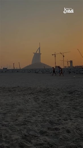 🏖️ Why You Should Visit Umm Suqeim Beach, Dubai | Best Beaches in Dubai | Things To Do At Umm Suqeim Beach 🏄‍♀️ If you want that calm Dubai vibe with stunning views, Umm Suqeim Beach is the spot. The golden sand, chill atmosphere, and the Burj Al Arab right in front of you make it the perfect place to relax, click photos, and enjoy your day in Dubai. It’s clean, open, and family-friendly, ideal for anyone looking to unwind. If you love staying active, this beach won’t disappoint. The jogging a