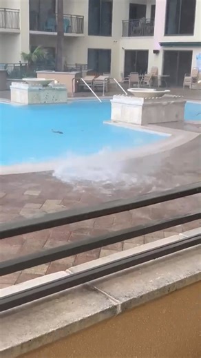 1.7K reactions · 145 shares | “Pool devil” at Panama City Beach… video from Melissa Barger. Ground based vortex | James Spann | Facebook