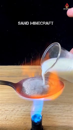 Hot Spoon Experiment on Instagram: "1000°C Hotspoon VS Sand Minecraft 😱 #satisfyingvideo #experiment #foryou #usa #fyp"