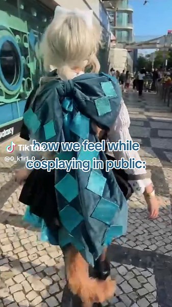 Cosplay Public Reactions Featuring Genshin Impact