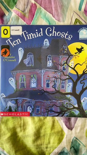 Ten Timid Ghosts 👻 #jenniferoconnell #tentimidghosts #memoryunlocked #spookystories #kidsbooks #readwithme