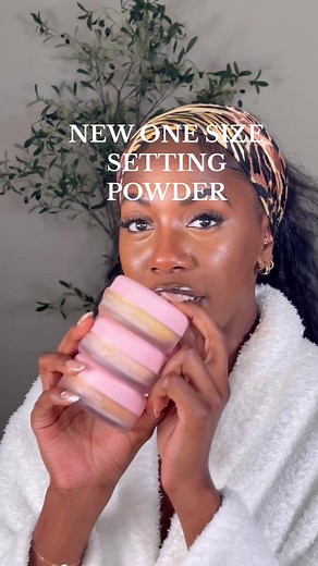 Trying the new @ONE SIZE BEAUTY setting powders on dark/deep skin #makeupreview #onesize #darkskinmakeup #settingpowder #fyp #makeup101