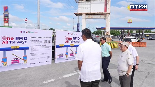In a landmark move to simplify cross-border travel and reduce congestion, President Ferdinand R. Marcos Jr. leads the launch of the Toll Collection System Interoperability Project, dubbed ‘One RFID, All Tollways,’ at the South Luzon Expressway (SLEX) Toll Operation Building along SLEX North Bound Sitio Latian, Barangay Mapagong in Calamba City, Laguna on October 21, 2025. During the event, President Marcos Jr. personally oversees the online registration process for the Toll Collection System Int