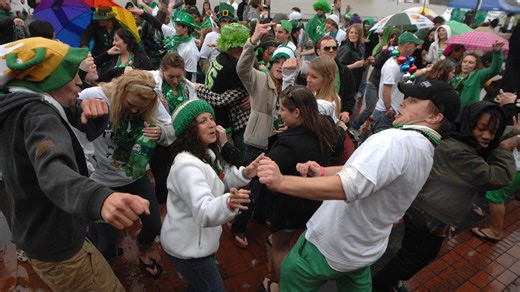 Savannah St. Patrick’s Day music moves to Plant Riverside and farther south