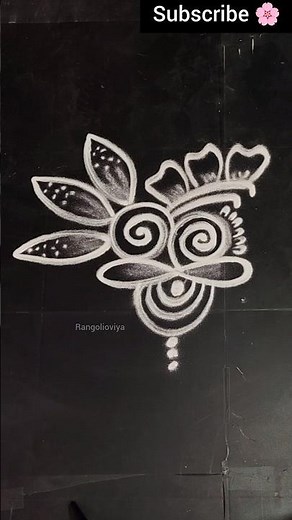 Freehand Floral rangoli 🌺 simple and easy rangoli #beginnersrangoli #kolam #muggulu #trending#viral
