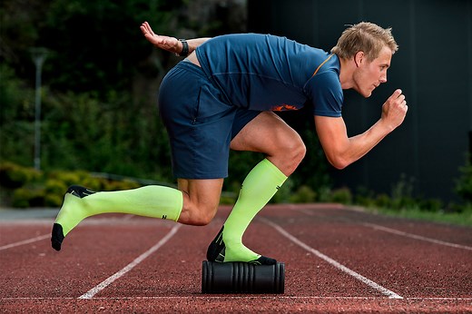 Medias de Compresión para Correr: Beneficios y Modelos Recomendados - Escuela de Running