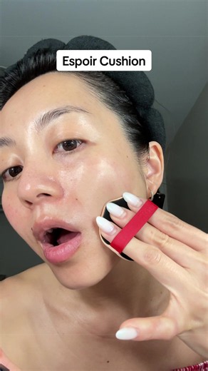 The glow is glowing ✨🤍 Espoir Cushion has my skin looking smooth, fresh, and filtered all day 😍 @espoir USA #espoir #espoircushion #PeptideCushion #skincaremakeup #dealsforyoudays