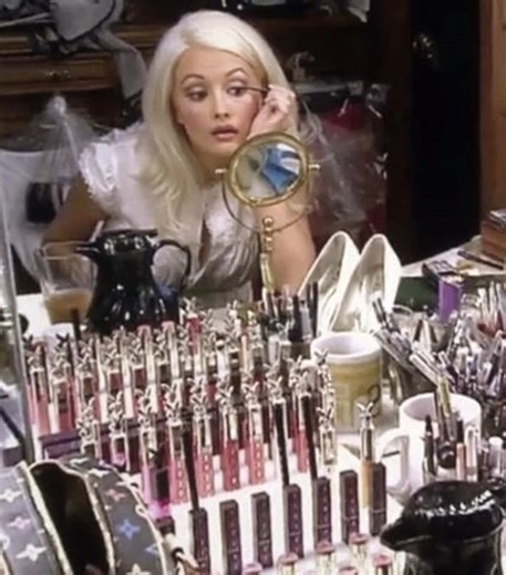 Relatable Makeup Routines for Everyday Girls