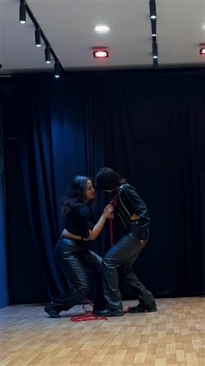 THE MOONWALKERS | Red lights - Bang chan & Hyunjin #themoonwalkers #dancewithus #moonwalkersmovement #danceartistry #rhythmandmotion #trending #viral #kpop... | Instagram