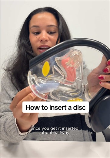 How to insert a menstrual disc 🩷 #saaltdisc #menstrualdisc #periods #periodtips