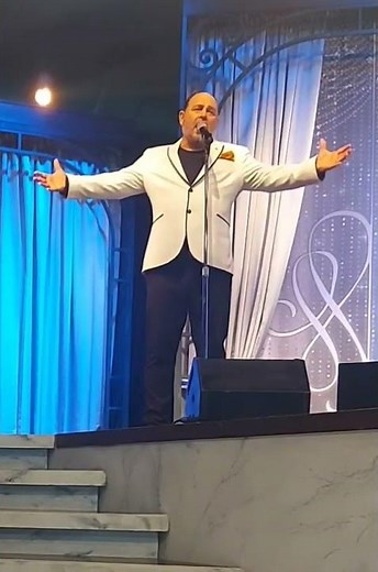 The Great Tenor Johnny Ferretti: Romantic Italian Opera Aria! #italianopera #operastar