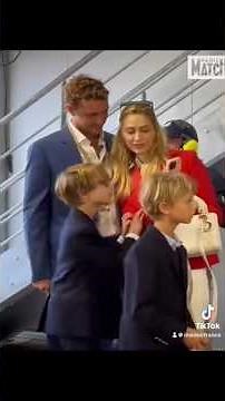 🇲🇨PIERRE & BEATRICE CASIRAGHI AT THE GP: cause a sensation with their sons Stefano and Francesco ...