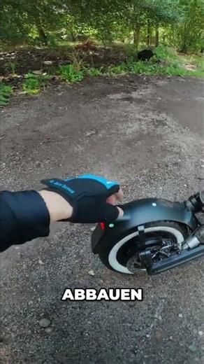 70 NM Power! E-Scooter Review: Loud & Wobbly, BUT fast! #escooter