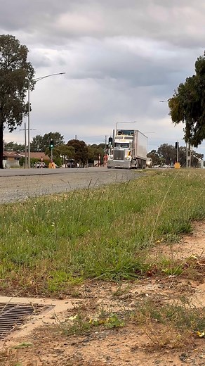 Couldn’t resist sharing this, my daughter who just turned 19 finally getting her turn! She has waited a long time for this moment and it finally has happen! You could see the smile on her face before you could even see the truck! Thanks to Shannon for teaching her ❤️ #ladytrucker #finally #growinguptoofast #truckdriver #fridayvibes #runnymede #T908 #kenworth #cummins | Runnymede Trucking Co Pty Ltd