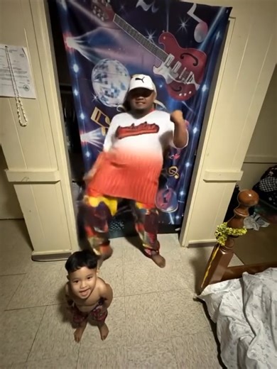 Stan Robert on Reels