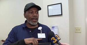 Sentara employee creates holiday light displays to bring patients cheer