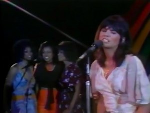 Linda Ronstadt live on ABC In Concert, aired November 9, 1973. Linda is accompanied by Lowell George on slide guitar. The other members of the band are unknown at this time. This episode featured Cat Stevens along with Linda Ronstadt and Dr.John. Linda only received this 6 minute segment in the show. The two songs performed: 1.Fill My Eyes 2. First Cut Is The Deepest | Golden Melodies