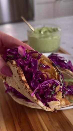 BEEF & BEAN BAKED TOSTADAS! Follow @kalejunkie for more easy recipes! This is such a yummy meal and it comes together QUICKLY—and no need to fry your tortillas, did you know you can bake them and they will turn out super crunchy? If you don’t eat/like beef, substitute the protein for anything you like, including plant-based crumbles. Make this your OWN!⁣ ⁣ Makes 8 loaded tostadas⁣ 8 corn tortillas⁣ 1 yellow onion⁣ 1 head romaine lettuce, chopped (about 2 cups)⁣ 1 cup cotija cheese, crumbled or g