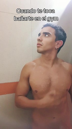 Gym Shower Etiquette: Tips for Refreshing After Workouts