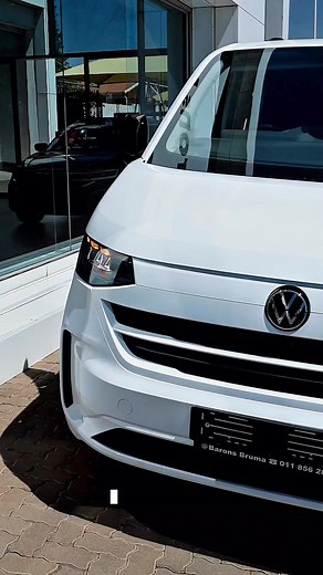 Brand New 2025 T7 Kombi Commerce 2.0 TDI 125kW 8Spd Auto🔥 Clear White R1,052,600 Incl fees or R15,376p.m🔥 Features Include: 16 Inch Leeds Black Alloys Keyless Start Led Lights Lane Assist Road Sign Detection Park Distance Sensors 13" Infotainment System High Beam Assist 12" Active Info Display Electric Handbrake 2.8 Ton Towing Capacity App-Connect 5Yr 60,000km Maintenance Plan PLEASE NOTE I ONLY SELL TO SOUTH AFRICA 🇿🇦 🇿🇦🇿🇦 https://wa.me/27785357175 #volkswagen #carsales #newcars #T7 #ko