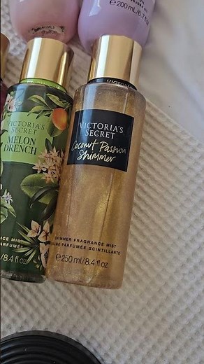 VICTORIA SECRETS | BODY SPLASH | Coconut Passion Victoria's Secret