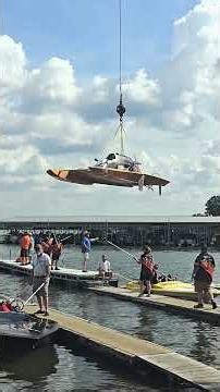Decatur Il Boat Races lowering the boats