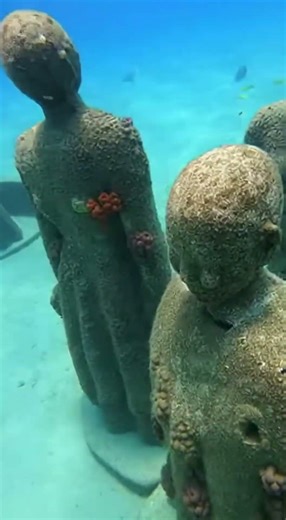 Diver Stumbles Into a Creepy Underwater Statue Garden 🗿