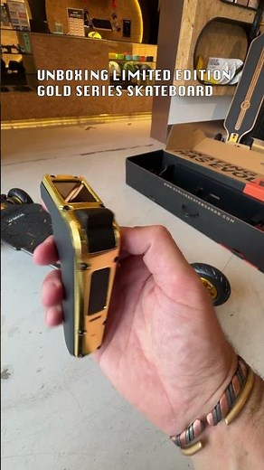 Unboxing the Limited Edition Gold Electric Skateboard