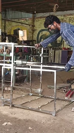 SS moveable double table design