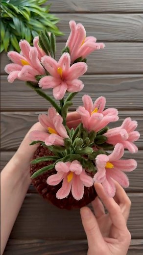 Easy Craft Idea! How to Make Flowers from Chenille Wire DIY Pipe Cleaner Flowers