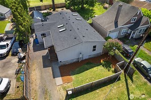 526 S Diamond St, Centralia, WA 98531 - MLS 2385669 - Coldwell Banker