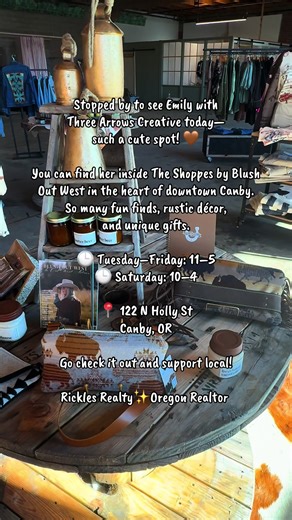 Stopped by to see Emily with Three Arrows Creative today and had to share this cute spot! 🤎 You can find her inside The Shoppes by Blush Out West in the heart of downtown Canby. If you love rustic décor, western-inspired pieces, and unique gifts, this place is definitely worth stopping by. So many fun finds and locally made treasures! 🕒 Hours: Tuesday–Friday: 11 AM – 5 PM Saturday: 10 AM – 4 PM 📍 122 N Holly Street Canby, Oregon Go check them out and get your shop on while supporting local! ✨