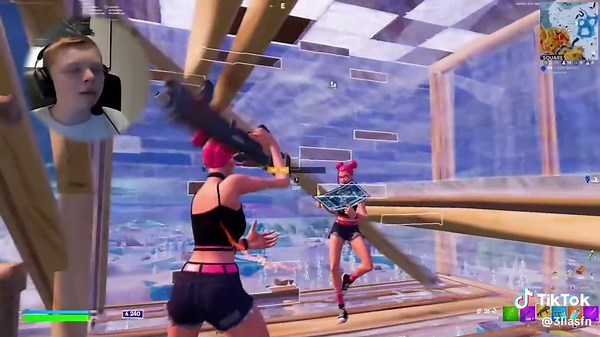Exciting Fortnite Clips and Gameplay Highlights