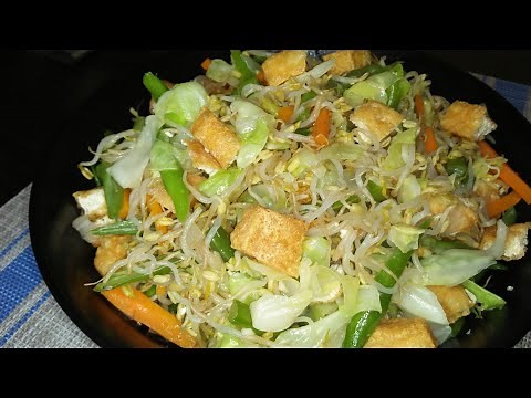 Ginisang Togue with Fried Tofu//Sauteed Bean Sprouts with Tofu