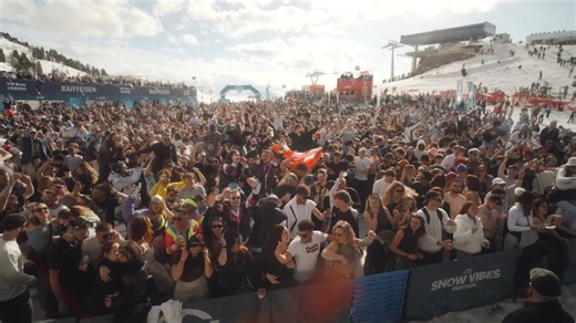 🎤Nendaz Snow Vibes Festival 🥳 Rendez-vous les 11 et 12 avril à Tracouet pour vibrer au son des DJs Dimitri Vegas, Boris Way, James Hype, Don Diablo, Deborah de Luca, MATTN et bien d'autres ! 👉 Vous n'avez pas encore vos billets ? C'est par ici : www.nendaz.ch/snowvibesfestival | Nendaz Switzerland