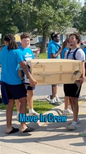 DSU Move-In Crew