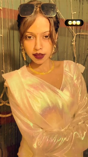 Sasaram ki queen 👑❤️‍🔥🦁 on Instagram: "@khushboo_nishad_queen_ #🤣 #😁 #😎"