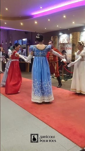 Salamanca castanets_Danse Historique_ avant première film NAPOLÉON_ Ridley Scott _Artécole Pour Tous