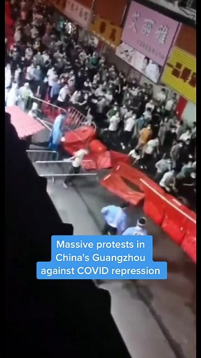 Massive Protests in Guangzhou Against COVID Repression