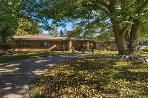 3659 Tamarack Ln, Eau Claire, WI 54701 - MLS 1599585 - Coldwell Banker