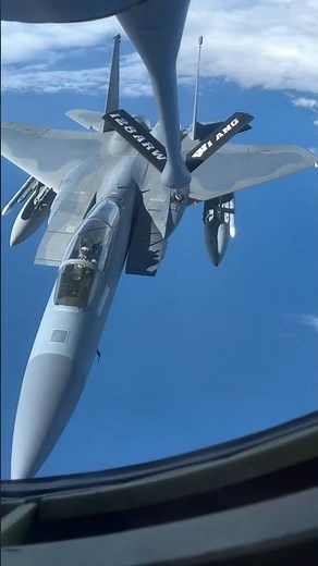 How important is a boom operator? 🤔✈️ #airforce #kc135 #military