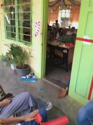 Grade 8 Students Discuss Rizal's Impact on Education