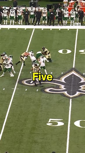 485K views · 4K reactions | 5 stats from the 2025 season that sound fake but are VERY real #nfl #nflfootball #football | B/R Gridiron | Facebook