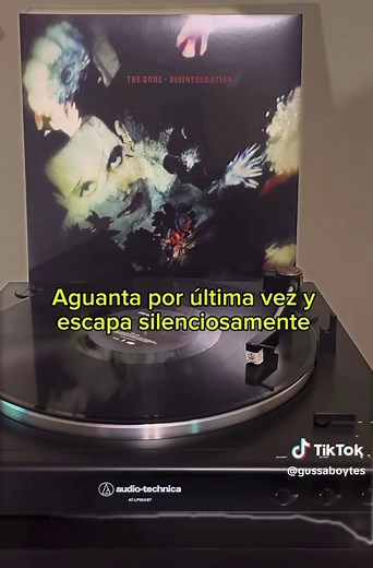 The Cure Pictures of You Álbum Disintegration Año 1990 #TheCure #RobertSmith #Picturesofyou #Music #Lyrics