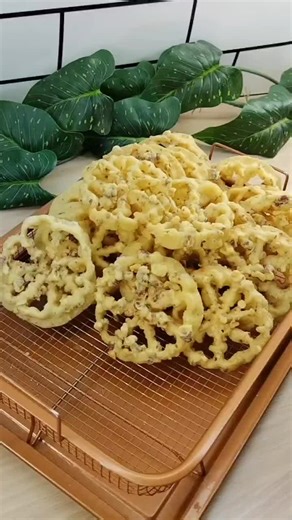 Resep Peyek Kacang Kembang Goyang Yang Enak dan Gurih
