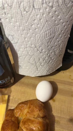 Breakfast is ready!!! Today is my last day did a croissant- diet starts tomorrow!!! Ham, egg, and cheeeeese croissant #breakfast #breakfastideas #breakfasttime #fyp #foryoupage